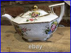 Rare Antique Spode 2527 Porcelain Teapot Staples Repair Early 19th Century