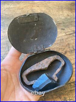 Rare! Complete! Antique 18th C Tinder Box Striker Flint Early American