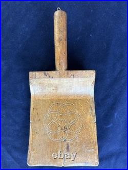 Rare Early 18thC Norwegian Treen Folk Art Washing Bat Banketre- Dated 1710