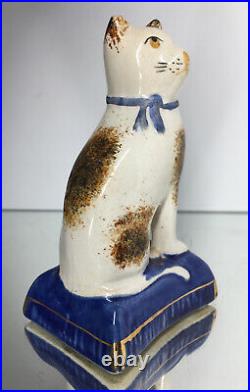 Rare Early 19th C Antique Spongeware Staffordshire Calico Cat Creamware Figurine
