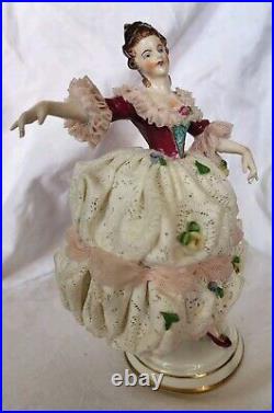 Rare Early Antique German Mueller VolkstedDresden Lace Lady Figurine OUTSTANDING