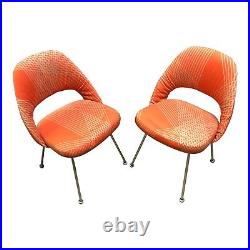 Rare Early Eero Saarinen for Knoll Side Chairs