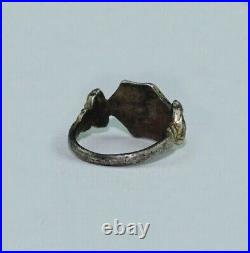 Rare Early English 17th Century Post Medieval Memento Mori Ring. Circa 1620