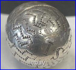 Rare Early Silver Egg Nutmeg Grater & Vinaigrette