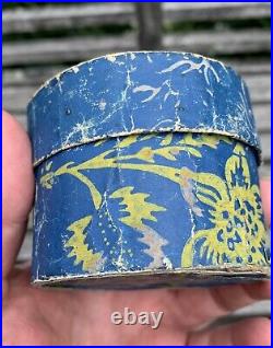 Rare Miniature 3-1/4 D. Blue/Yellow Wallpaper Pantry/Box Early 19th C. AAFA