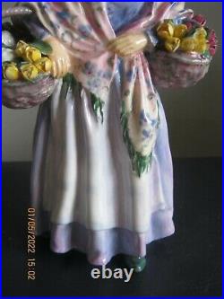 Rare Royal Doulton Romany Sue Hn1758 Stunning