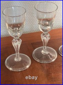 Rare Set Of 10 Superb Glasses Early 18th Century / Antique Glass