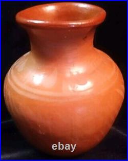 Rare antique earthenware vase pot Red Clay Primitive Early Folk Indigenous Rare antique earthenware vase pot Red Clay Primitive Early Folk Indigenous