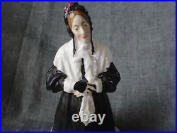 Royal Doulton Figurine 1913-36 MR W S PENLEY AS CHARLEY'S AUNT HN35 RARE