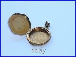 Superb Rare Antique Late Victorian Early Edwardian Old Gold Colour Photo Locket