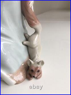 VINTAGE LLADRO Pelusa Clown With Fox Porcelain Figurine 1125 VERY RARE FIND VINTAGE LLADRO Pelusa Clown With Fox Porcelain Figurine 1125 VERY RARE FIND