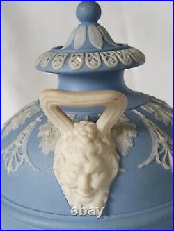Very Rare Early Wedgwood Pair Of Classically Inspired Jasperware Vases Jars