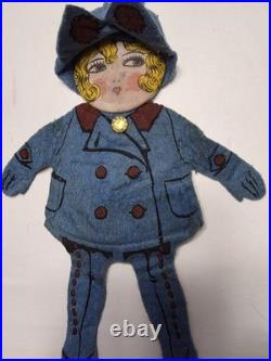 Very rare Antique 1920s, (1925) felt flapper doll purse with detailed
