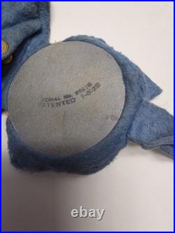 Very rare Antique 1920s, (1925) felt flapper doll purse with detailed