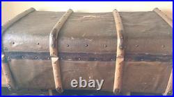 Vintage Steamer Trunk Luggage Chest with Rare Original Inner Lift-Out Tray