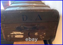 Vintage Steamer Trunk Luggage Chest with Rare Original Inner Lift-Out Tray