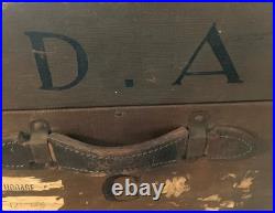 Vintage Steamer Trunk Luggage Chest with Rare Original Inner Lift-Out Tray