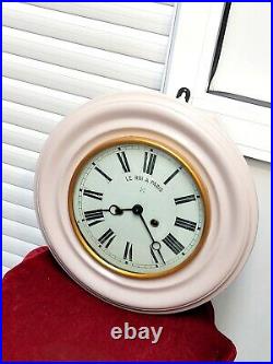 Vintage Wall Clock LE ROI A PARIS Decorative Wery Rare Wood Round Interior Retro
